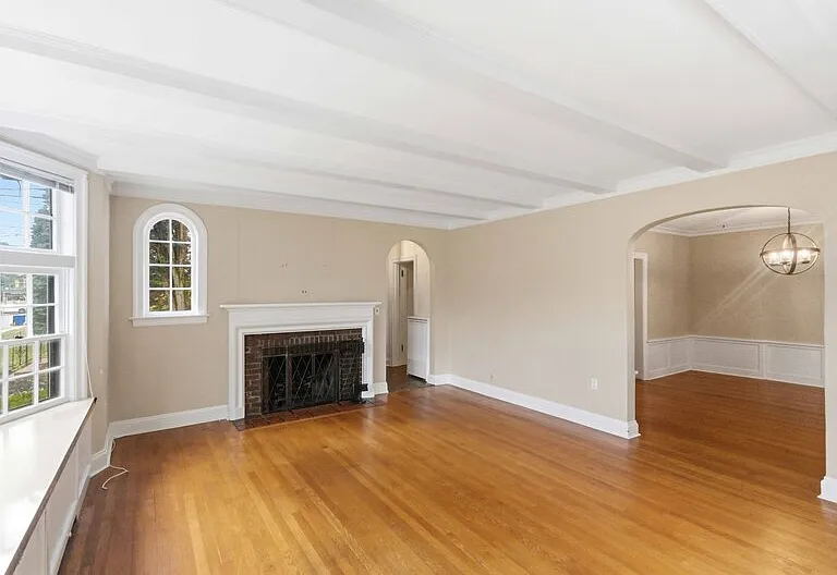 10 N Elk Ave — Photo 10