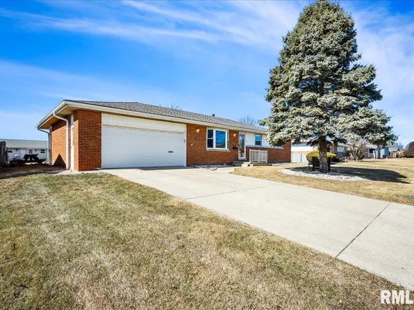 757 S Columbus Ave, Morton, IL 61550