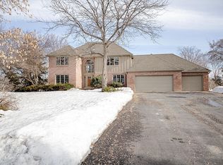 7974 Island Rd, Eden Prairie, MN 55347