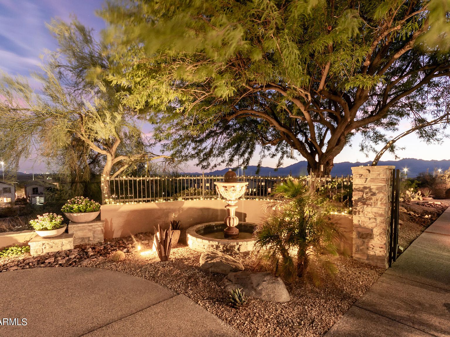 16820 S Mountain Stone Trl