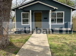 1820 N Center, San Antonio, TX 78202