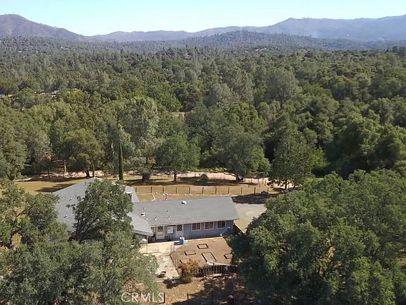 3rd image of 4952 Hidden Springs Rd