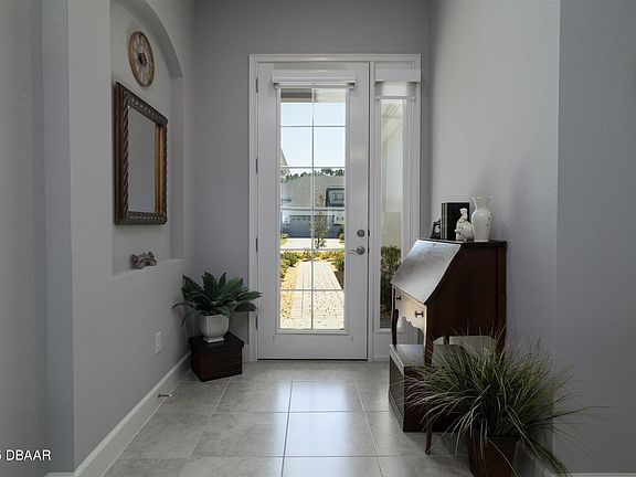 4th image of 27 Longridge Ln