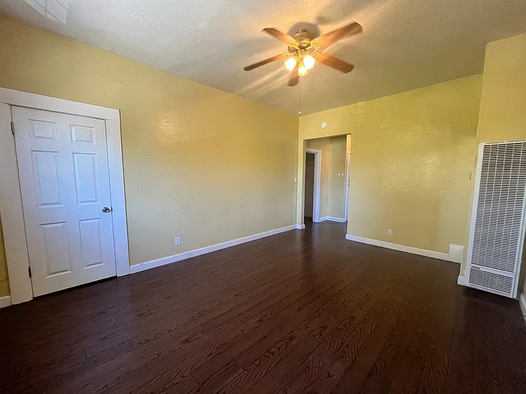 741 S 3rd St #5 — Photo 11