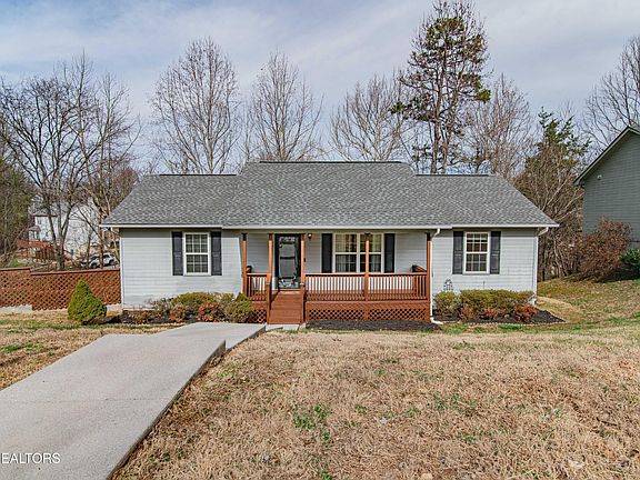 2nd image of 6028 Tennyson Dr