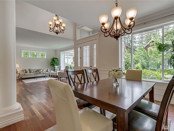 4th image of 12029 NE 70th St