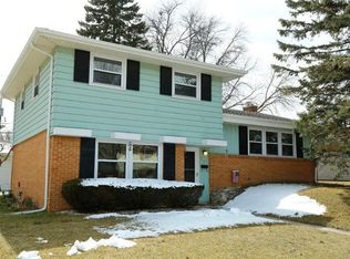 7219 Elberton Ave, Greendale, WI 53129