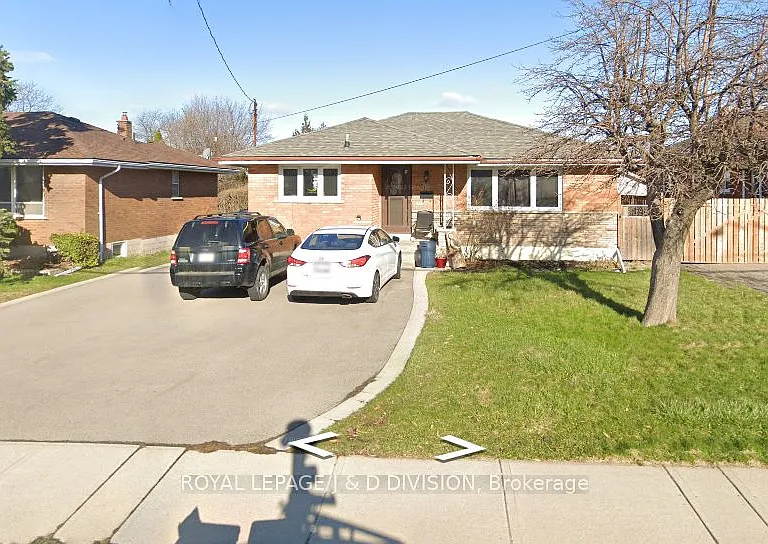778 Upper Wellington St #LOWER — Photo 2