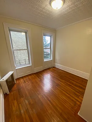 Rented by Nooklyn NYC LLC | media 8