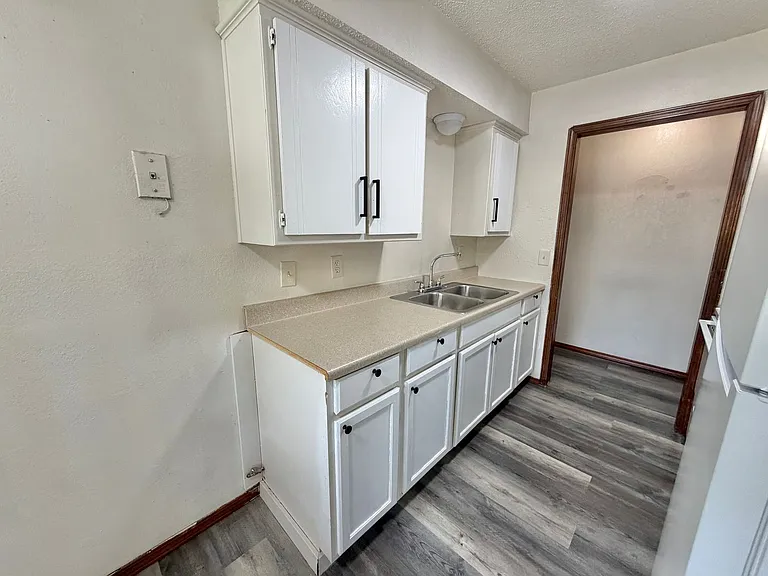 101 Se 42nd St (Fourplex) — Photo 8