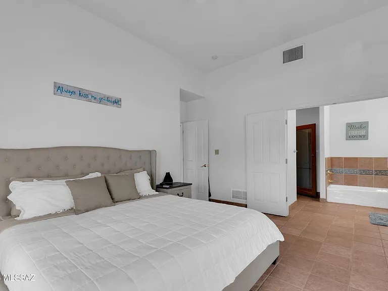 221 Paseo Tamex — Photo 26