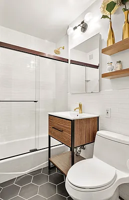 Sold by Compass | media 16