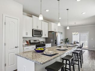 19612 Village Walk Dr, Montgomery Village, MD 20886