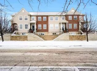 2058 Wellens St, Chaska, MN 55318