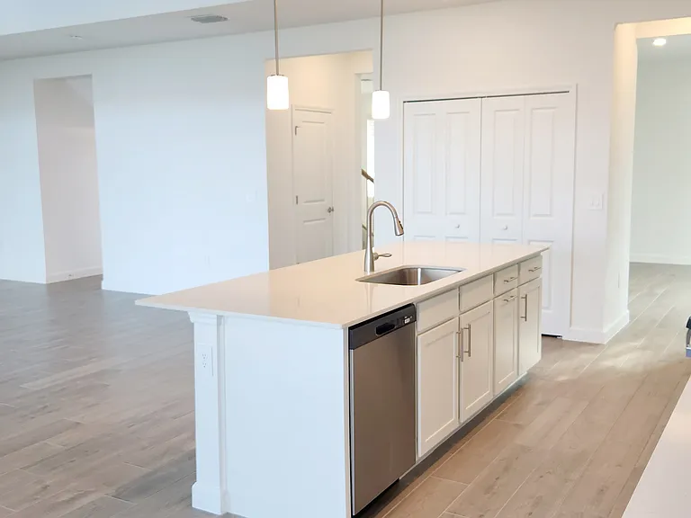 15198 Jadestone Dr — Photo 8