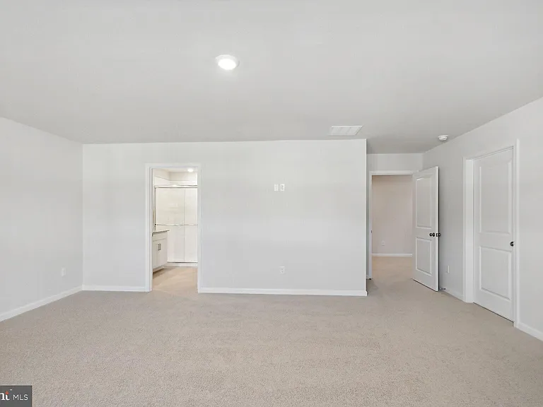 5208 Crooked Ln — Photo 16