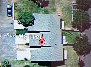 1841 SW 21st St, Redmond, OR 97756