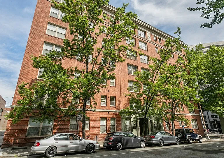 The Windham Apartments — Photo 15