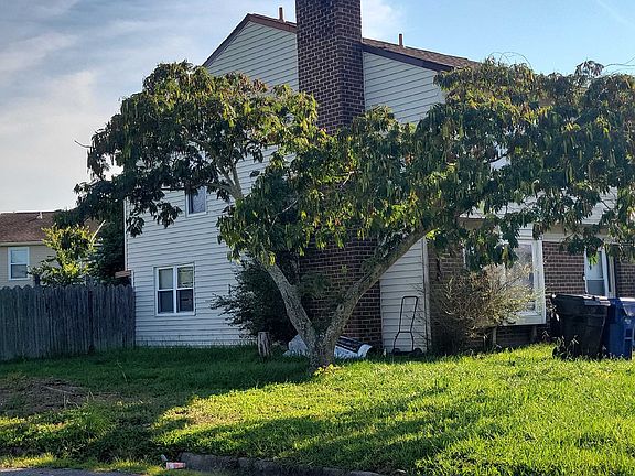 3rd image of 3761 Chancery Ln