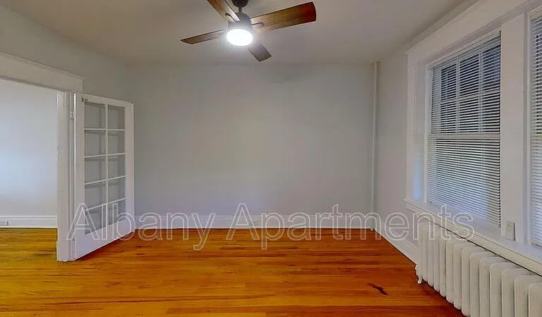 568 Park Ave #1 — Photo 10