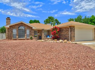 7433 Sunrose Dr NW, Albuquerque, NM 87120