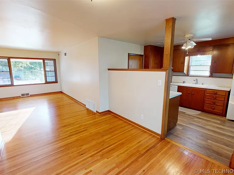 4103 S 38th West Ave — Photo 7