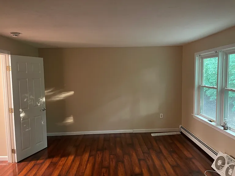 347 Circle Rd — Photo 9