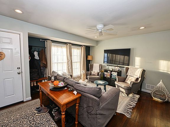 3rd image of 2707 Eagle Ave