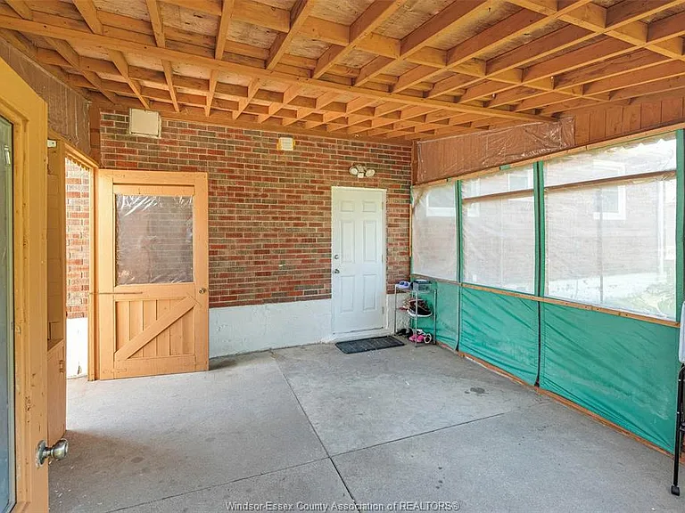 1780 Ford Blvd — Photo 3