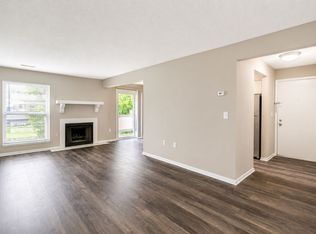 Lakeside Crossing at Eagle Creek Apartments and Townhomes, Indianapolis, IN 46254