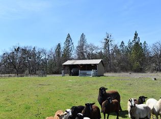 10569 Hannon Rd, Eagle Pt, OR 97524