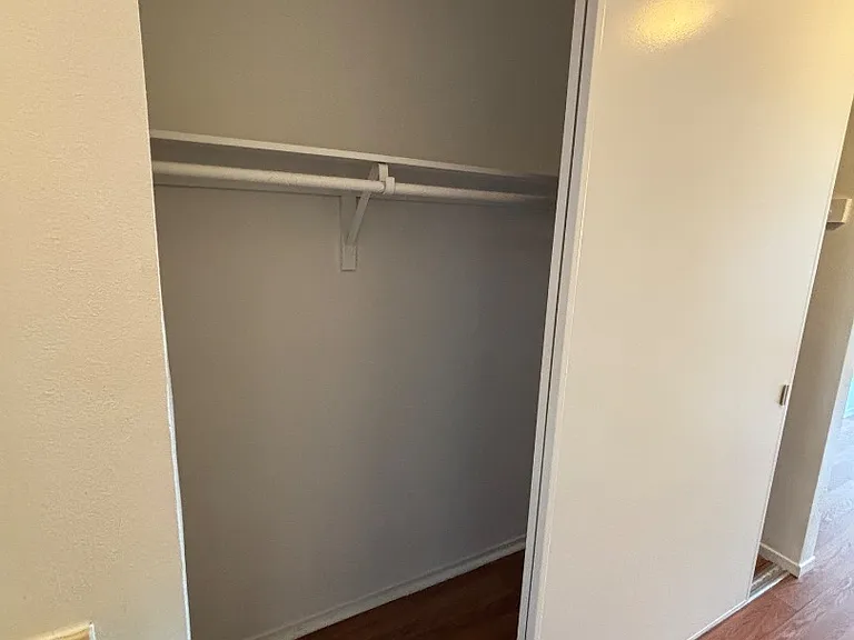 Unit Photo