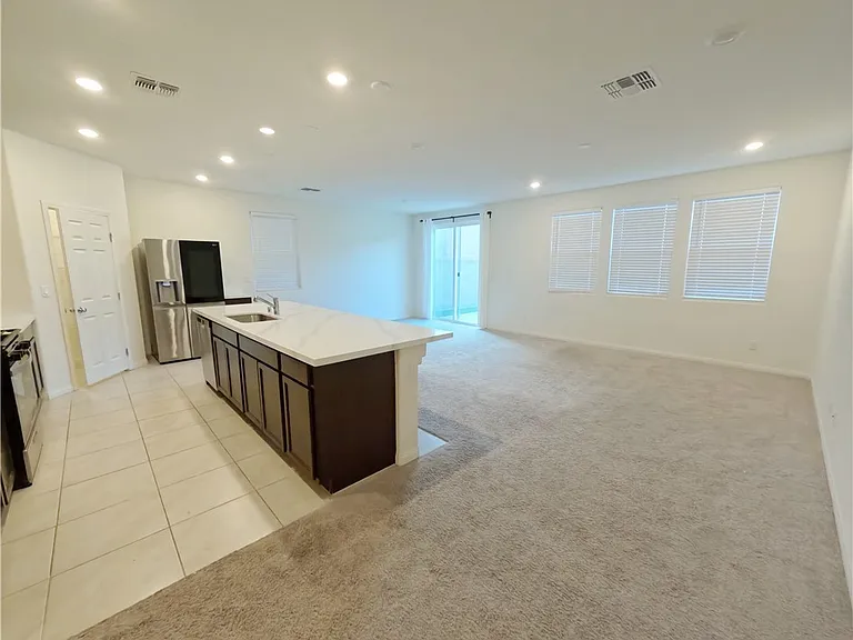 7024 Cottage Vista Ave — Photo 7
