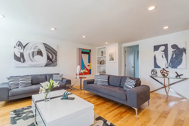 3055 Landa St — Photo 5