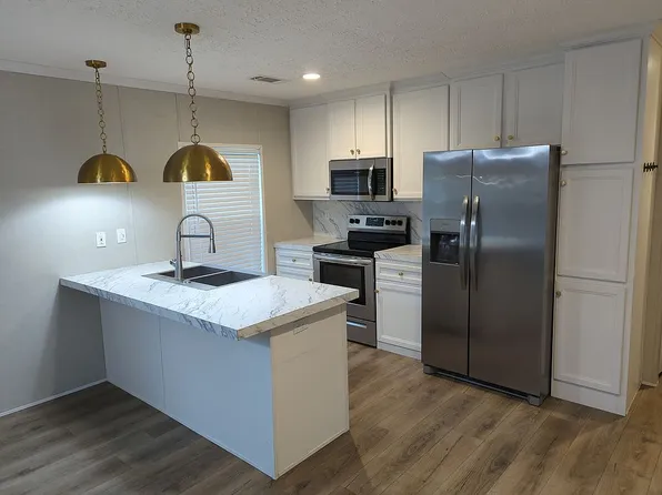 303 Mercury Dr, Madison, AL 35758