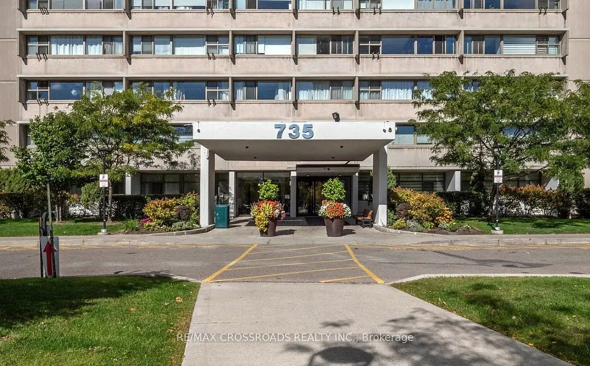 Building Photo - 735 Don Mills Rd #306