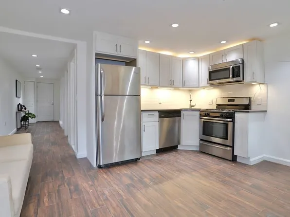 128 Garden St APT B, Hoboken, NJ 07030