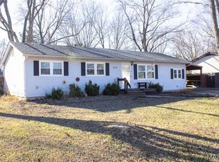 1070 Georgia St, Sullivan, MO 63080