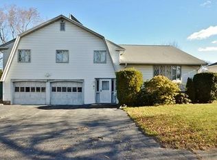 25 Alden Ave, Stoneham, MA 02180