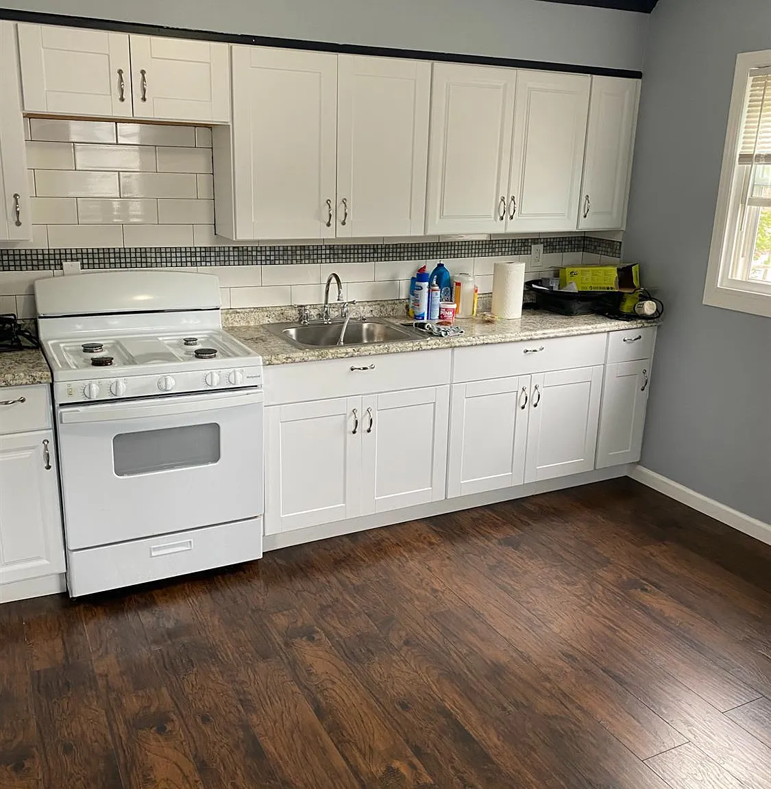 2 bed, 1.0 bath, $2,000 — Photo 3