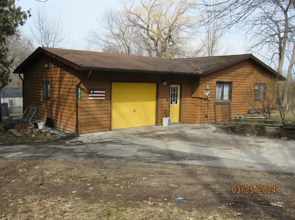 20736 Fardon St, Onaway, MI 49765