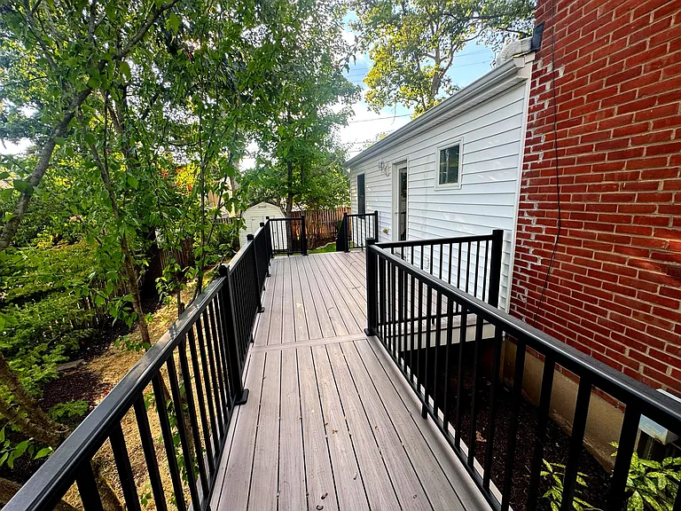 42 S Park Dr — Photo 30
