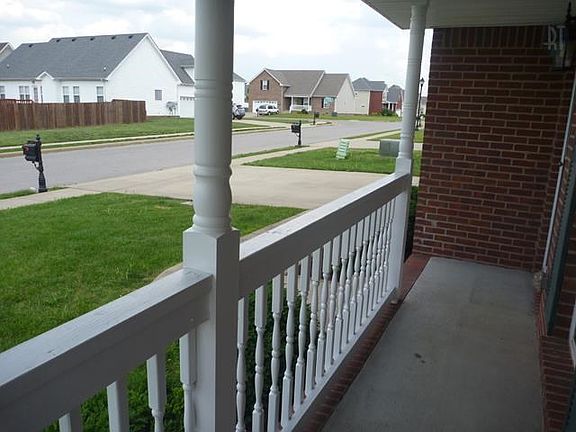 3rd image of 1196 Meadow Knoll Ln