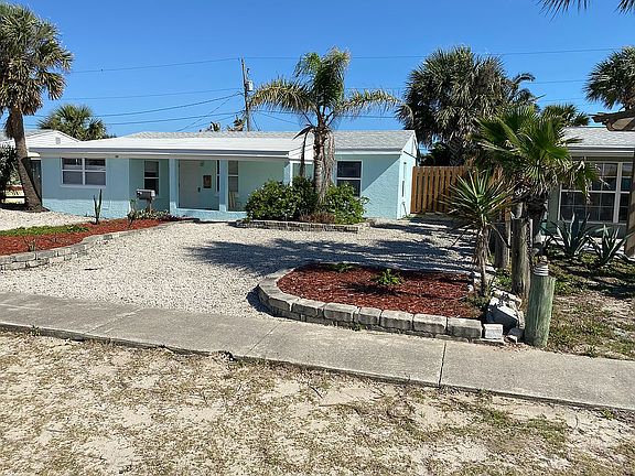 5th image of 103 Laurie Dr