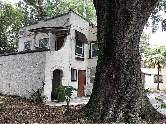 2nd image of 741 Ellwood Ave