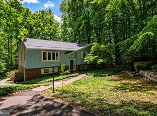 2194 Hallmark Ct, Gambrills, MD 21054