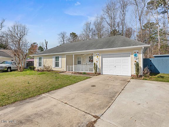 2nd image of 106 Ambray Court