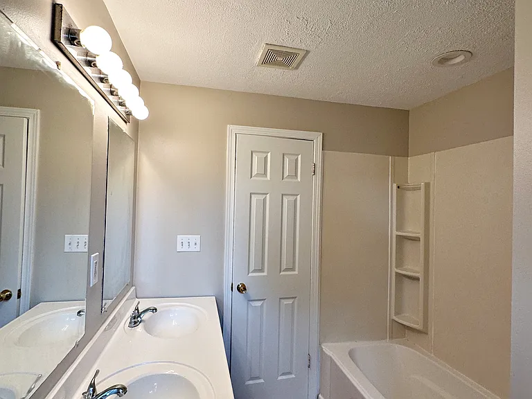 Primary full bath
