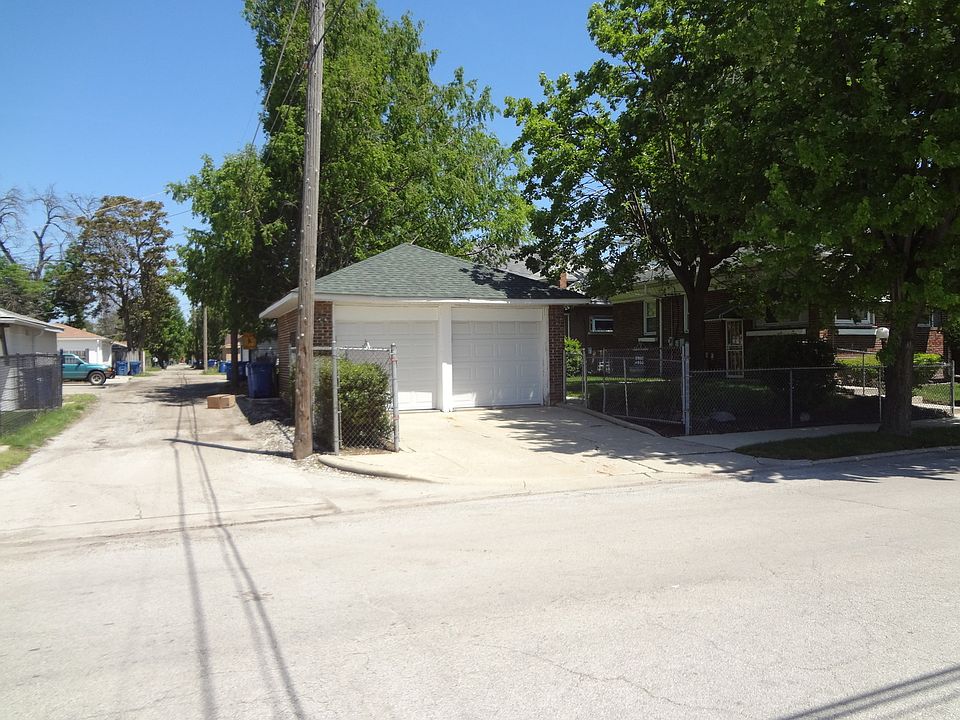2nd image of 246 S 17th Ave
