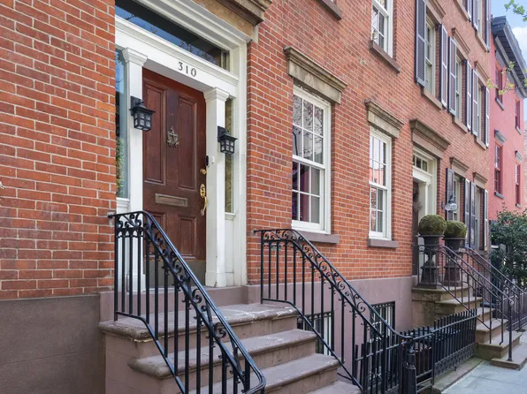 310 West 11th Street TH1 image 28 of 29